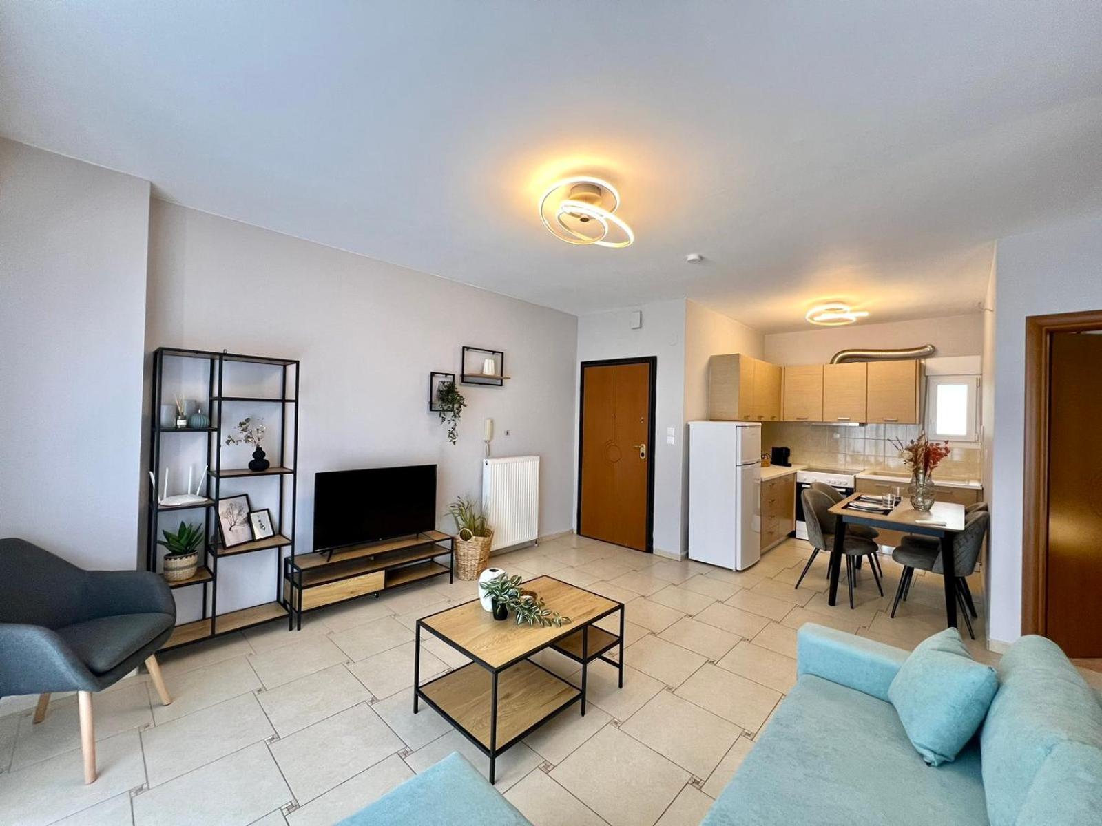 P Deluxe Suites Β4 尼亚米卡尼奥纳 外观 照片